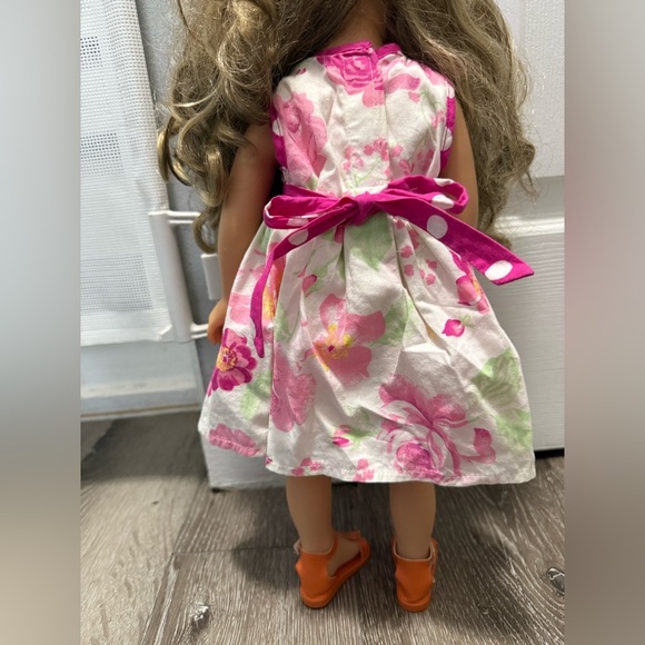 Journey Girls Doll with Blonde Hair - Picture 4 of 12